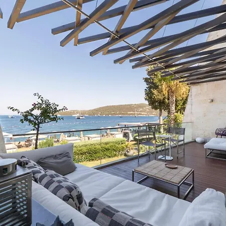 Villa 5br Goeltuerkbuekue - What'app - 0049-1521-4658-810 - For Reservations! *